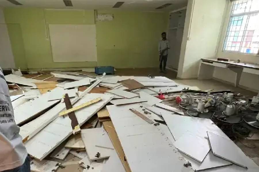 Dismantling & Disposal