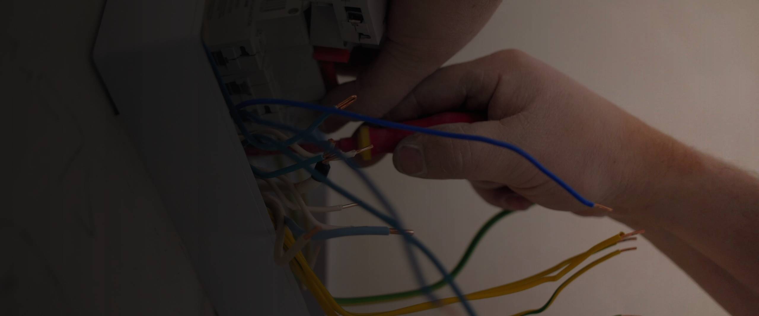 Electrical Dismantling for electrical & m&e dismantling