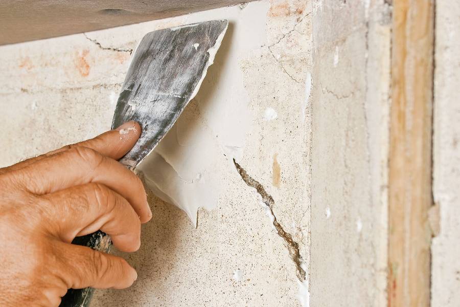 Wall Paint Repair for painting & wall restoration